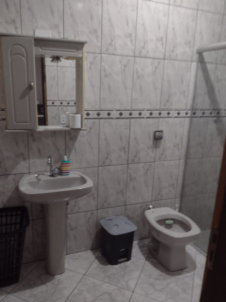 Imagem 16 da galeria do anúncio: Petit Maison. Suíte com garagem