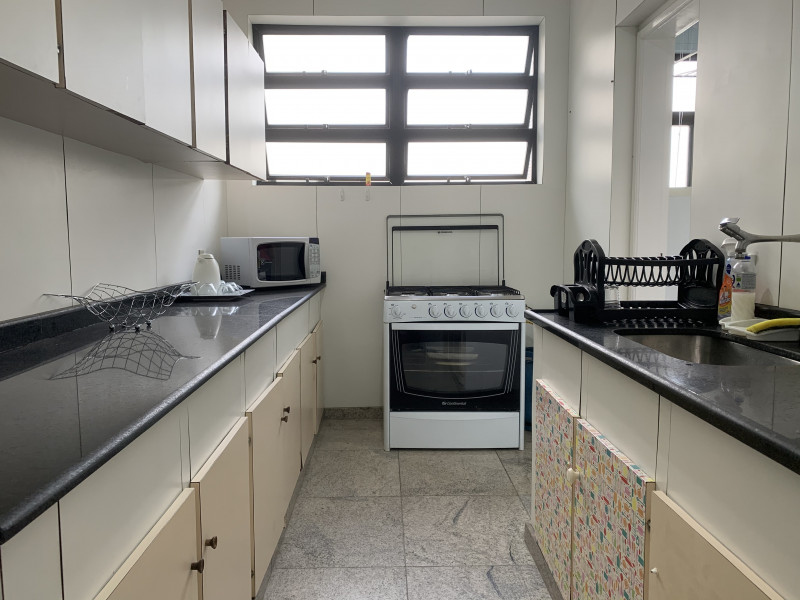 Imagem 12 da galeria do anúncio: EXCELENTE MINI SUÍTE PARA MOÇAS -PRAÇA DA LIBERDADE 🌴