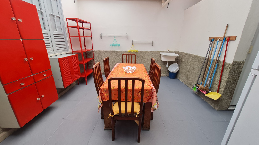 Imagem 7 da galeria do anúncio: República das Charmosas - rep. Fem em frente à UERJ Maracanã