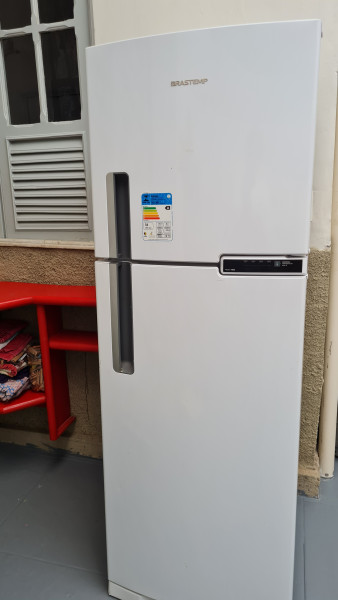 Imagem 9 da galeria do anúncio: República das Charmosas - rep. Fem em frente à UERJ Maracanã