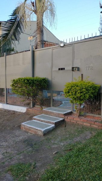 Imagem 2 da galeria do anúncio: QUARTO MOBILIADO R$ 580.00 PROXIMO UFRGS,UERGS ,ACISP..