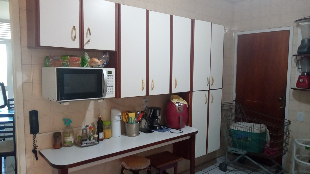 Imagem 5 da galeria do anúncio: QUARTO PARA ALUGAR o o