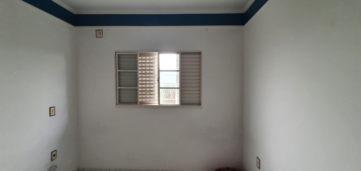 Imagem 5 da galeria do anúncio: Aluga-se quarto