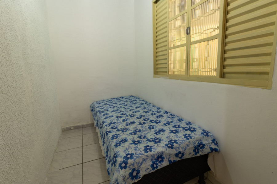 Imagem 19 da galeria do anúncio: Hostel Vaneliz - aluga-se quartos