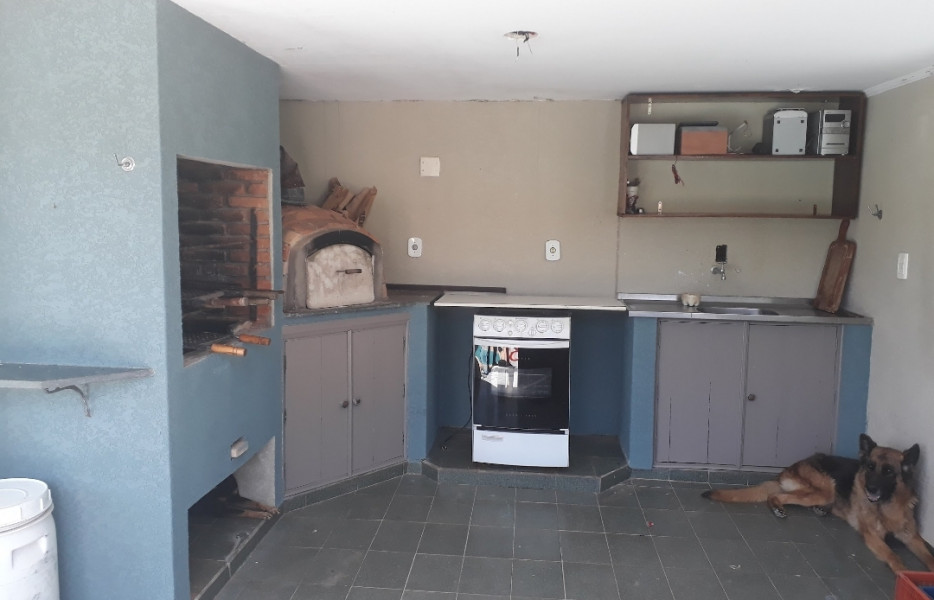 Imagem 3 da galeria do anúncio: Quarto individual em.bairro nobre de Atibaia pouso da Asa