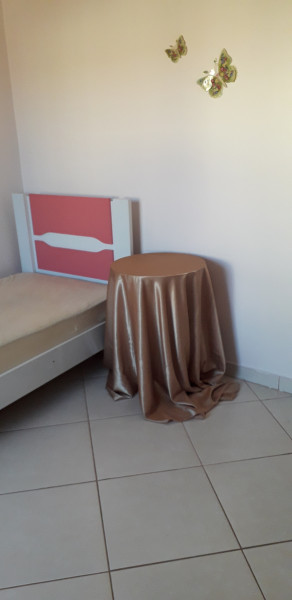 Imagem 2 da galeria do anúncio: quarto com suite