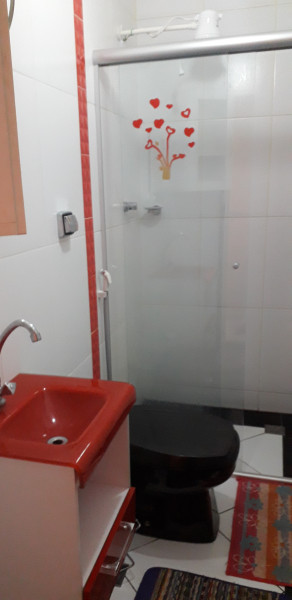 Imagem 3 da galeria do anúncio: quarto com suite