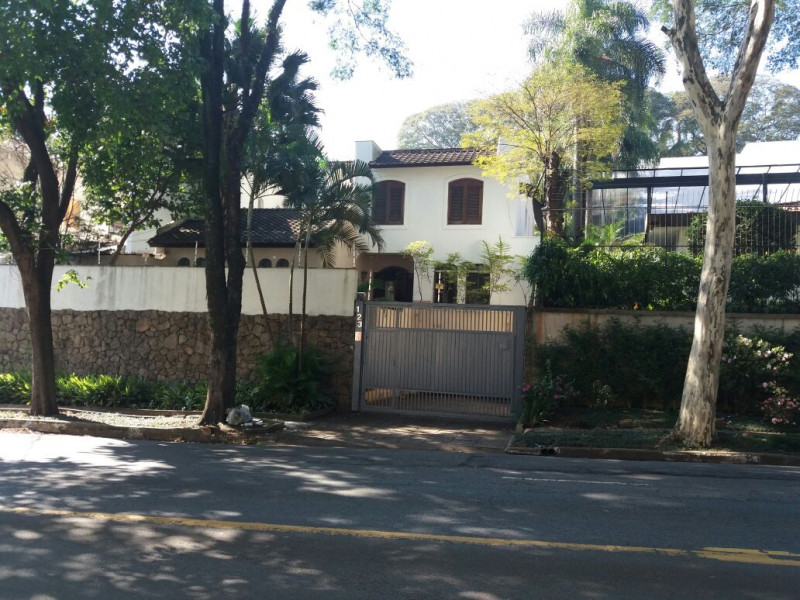 Imagem 2 da galeria do anúncio: CO LIVING BEGONIAS - CIDADE JARDIM