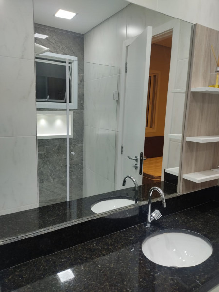 Imagem 3 da galeria do anúncio: Suíte Top Compartilhada