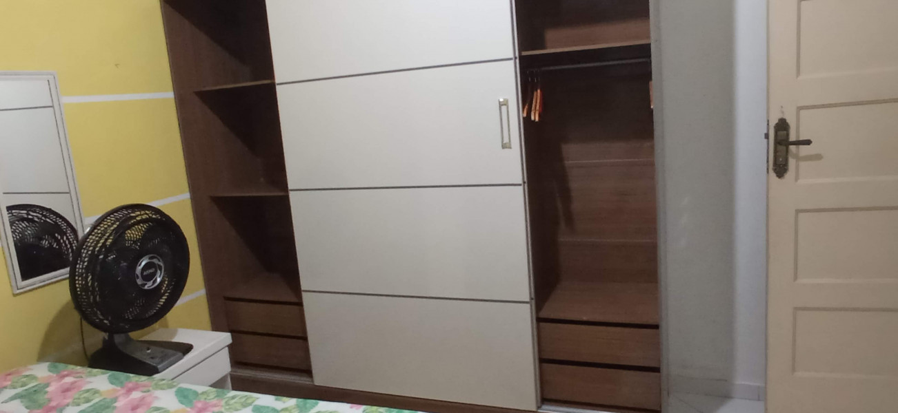 Imagem 2 da galeria do anúncio: QUARTO NA BARRA