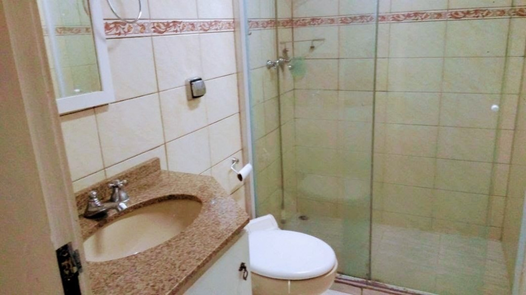 Imagem 6 da galeria do anúncio: Casa Compartilhada/Quartos No Jardim Botânico.