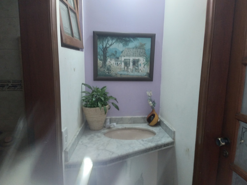 Imagem 7 da galeria do anúncio: Quarto, cozinha, sala, banheiro privativo