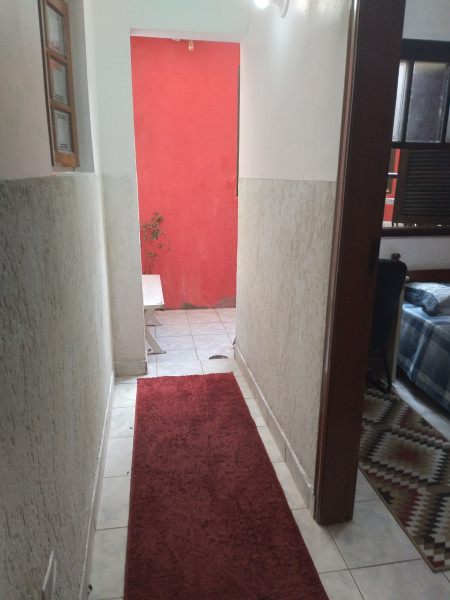 Imagem 8 da galeria do anúncio: Quarto, cozinha, sala, banheiro privativo