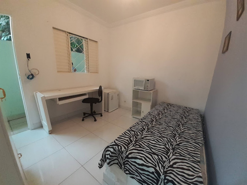 Imagem 13 da galeria do anúncio: Alugo Suítes e Kitnets