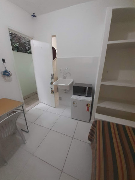 Imagem 17 da galeria do anúncio: Alugo Suítes e Kitnets