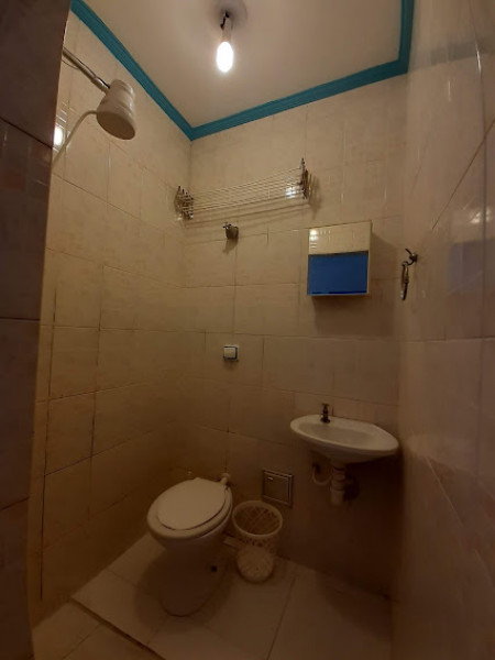 Imagem 6 da galeria do anúncio: Alugo Suítes e Kitnets