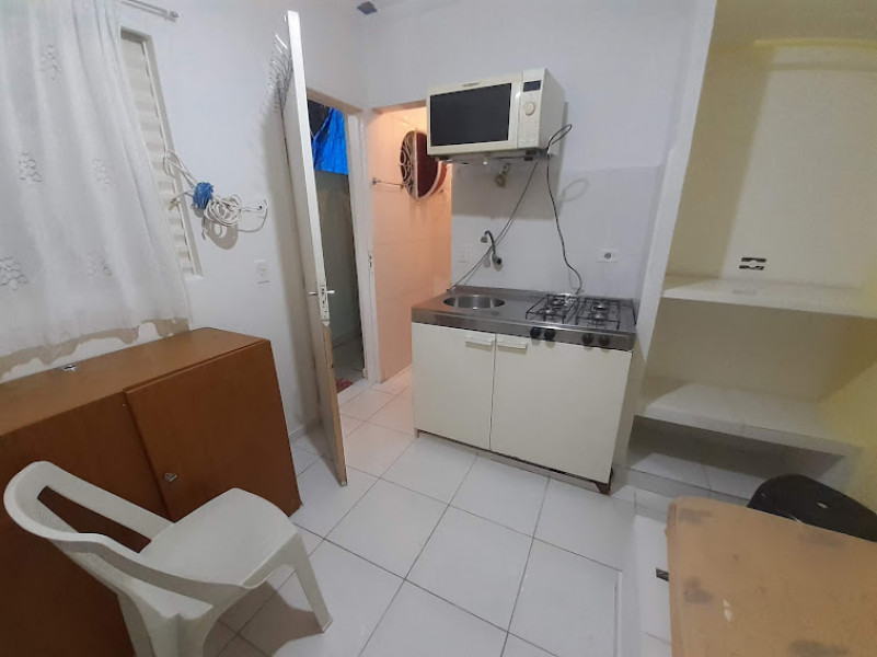 Imagem 9 da galeria do anúncio: Alugo Suítes e Kitnets