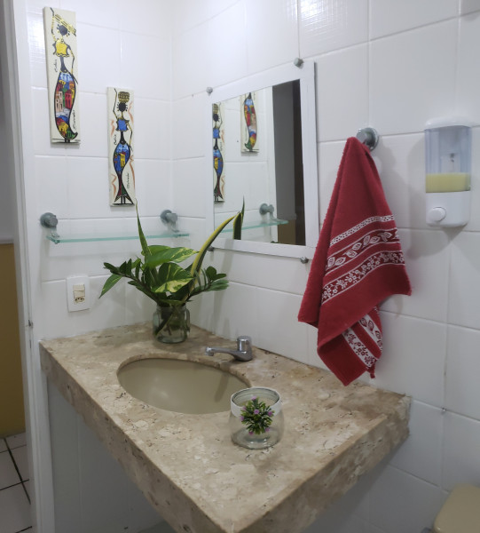 Imagem 12 da galeria do anúncio: 996171105 Qto Boa Viagem p/HOMENS INDVIDUAL C/ SUÍTE 950