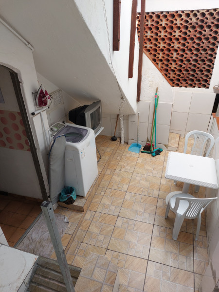 Imagem 17 da galeria do anúncio: Suíte  Individual Solteiro Mobiliada