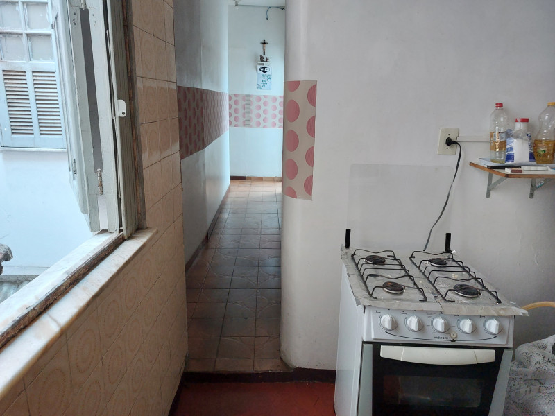 Imagem 13 da galeria do anúncio: Suíte  Individual Solteiro Mobiliada