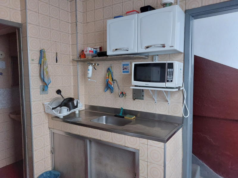 Imagem 12 da galeria do anúncio: Suíte  Individual Solteiro Mobiliada