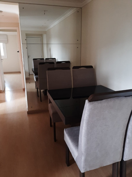 Imagem 10 da galeria do anúncio: Alugo quarto para moça