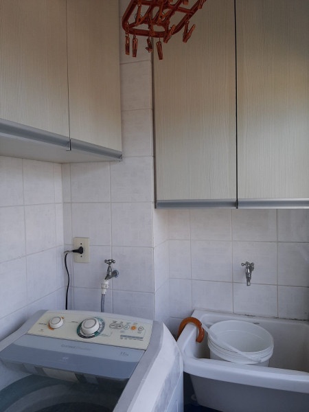 Imagem 14 da galeria do anúncio: Alugo quarto para moça