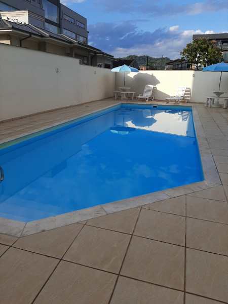 Imagem 1 da galeria do anúncio: Alugo quarto para moça