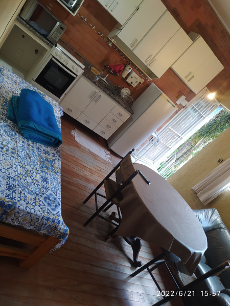 Imagem 13 da galeria do anúncio: METRÔ OSCAR FREIRE INCOR HC SUÍTE MOBILIADA LOCAL TRANQUILO