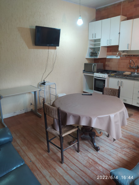 Imagem 6 da galeria do anúncio: METRÔ OSCAR FREIRE INCOR HC SUÍTE MOBILIADA LOCAL TRANQUILO