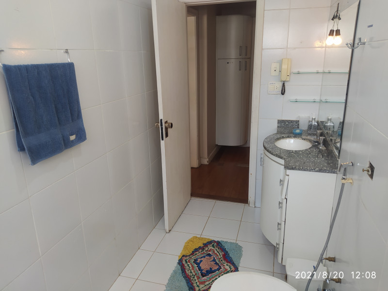 Imagem 9 da galeria do anúncio: METRÔ OSCAR FREIRE INCOR HC SUÍTE MOBILIADA LOCAL TRANQUILO