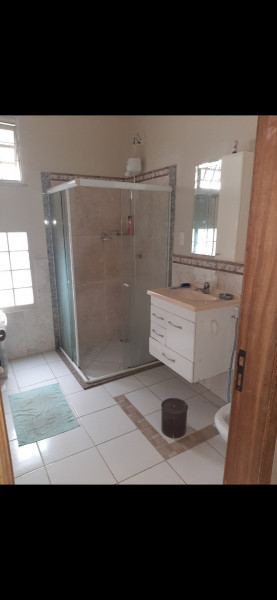 Imagem 5 da galeria do anúncio: Aluguel de imóvel  em Campo Grande  Rj. PARA MULHER