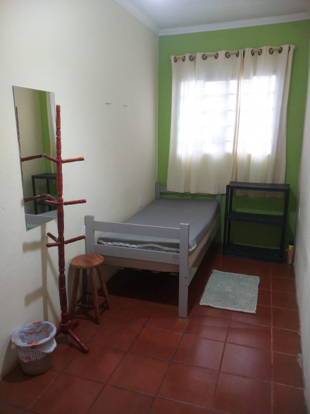 Imagem 8 da galeria do anúncio: Moradia Feminina Campinas - Quarto Duplo para duas Meninas.