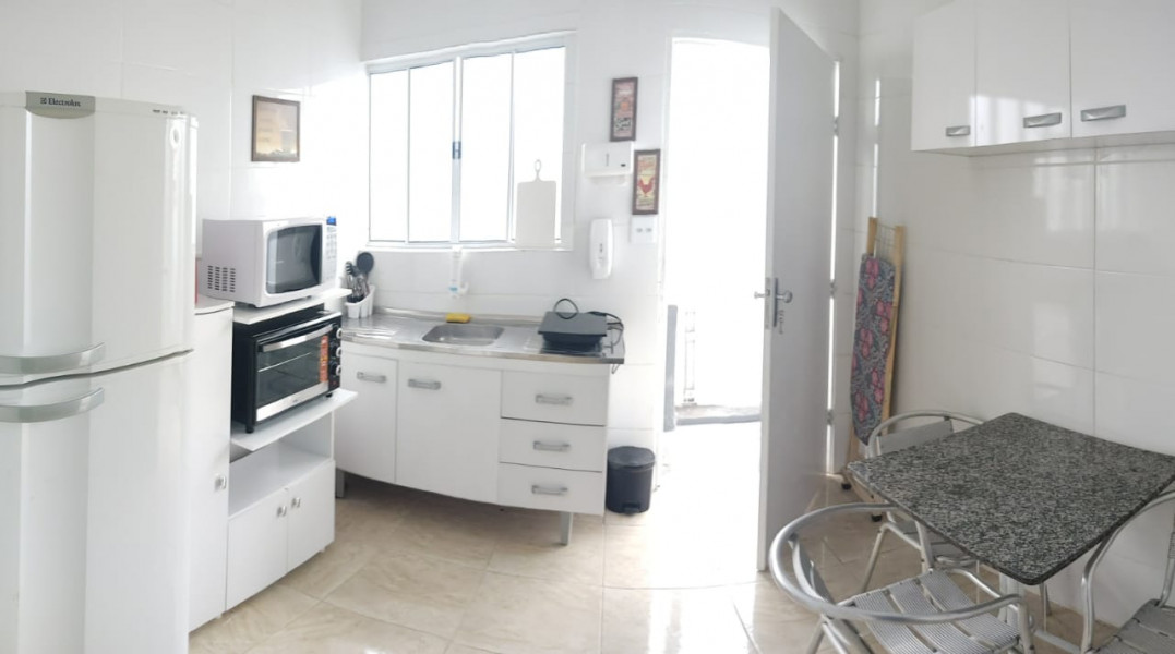 Imagem 6 da galeria do anúncio: Quarto 20 do metro Santa Cecilia