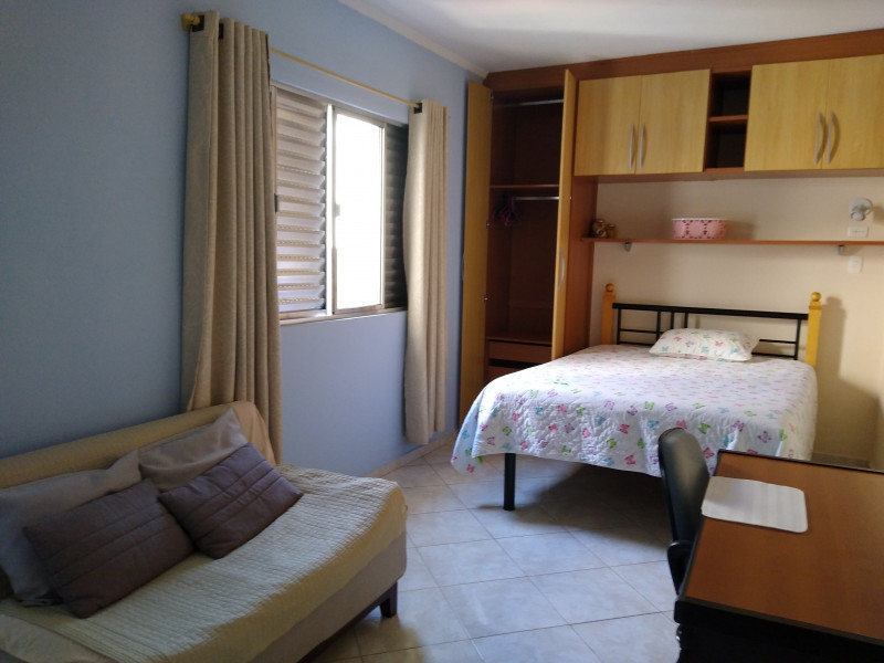 Imagem 4 da galeria do anúncio: Quarto Suíte FEMININO Tatuapé