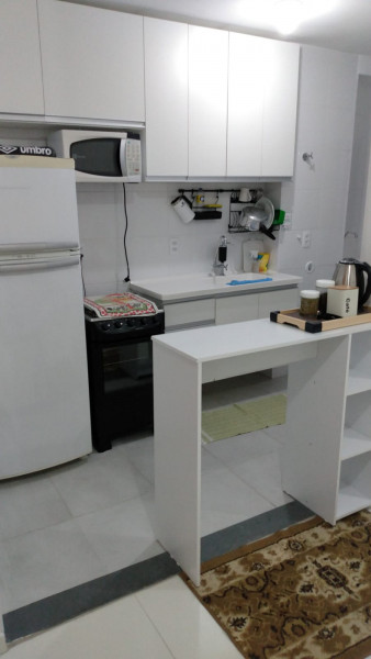 Imagem 6 da galeria do anúncio: APTO COM QUARTO MOBILIADO C/ GARAGEM COBERTA