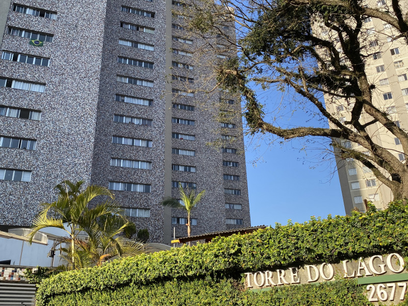 Imagem 10 da galeria do anúncio: Quarto Imobiliado Bigorrilho/ Mercês