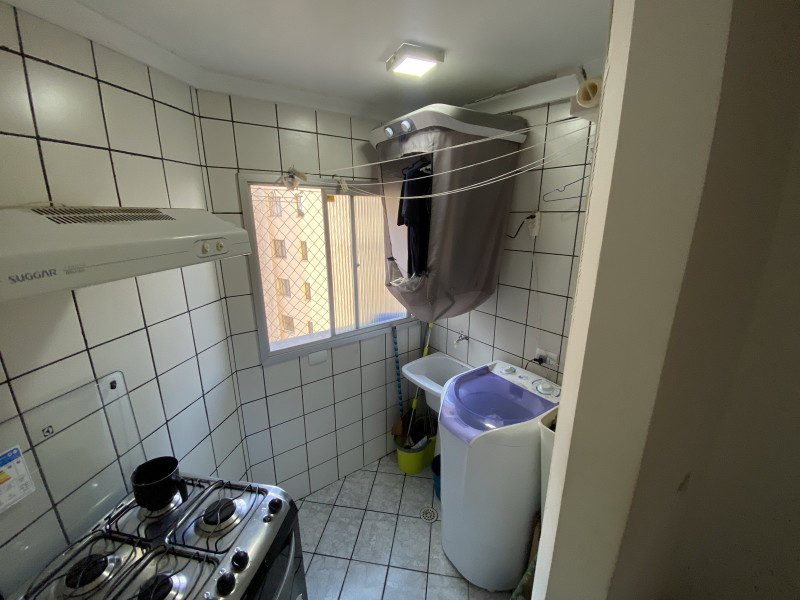 Imagem 4 da galeria do anúncio: Quarto Imobiliado Bigorrilho/ Mercês