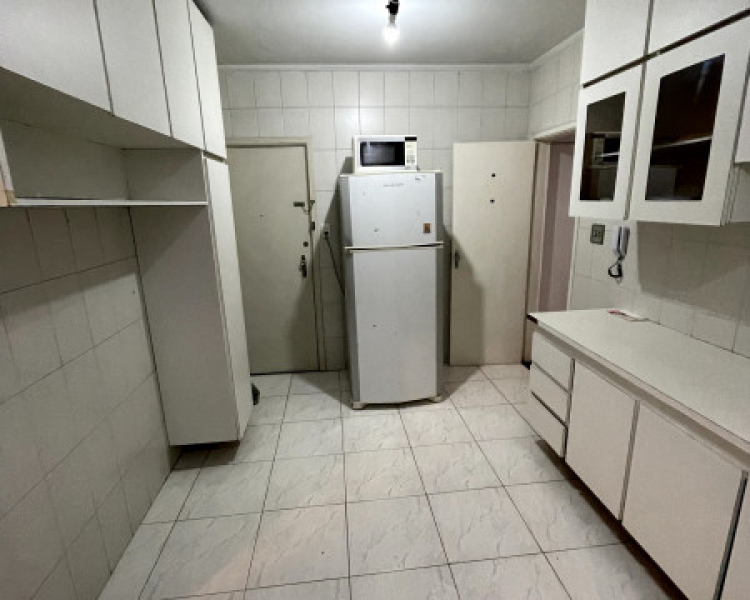 Imagem 4 da galeria do anúncio: Quarto mobiliado Proximo a estacao Vila Mariana