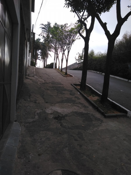 Imagem 12 da galeria do anúncio: QUARTO INDIVIDUAL MOÇAS JABAQUARA 5mints ônibus