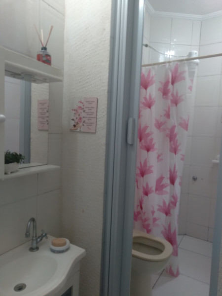 Imagem 7 da galeria do anúncio: QUARTO INDIVIDUAL MOÇAS JABAQUARA 5mints ônibus