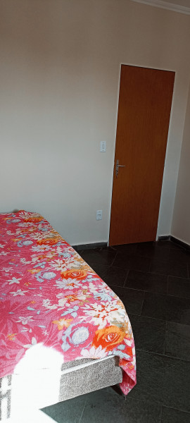 Imagem 6 da galeria do anúncio: Quarto INDIVIDUAL feminino Apartamento