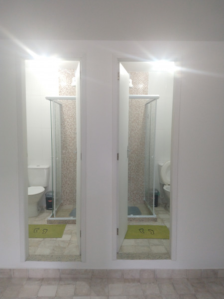 Imagem 3 da galeria do anúncio: quarto mobiliado república centro Nova Friburgo.