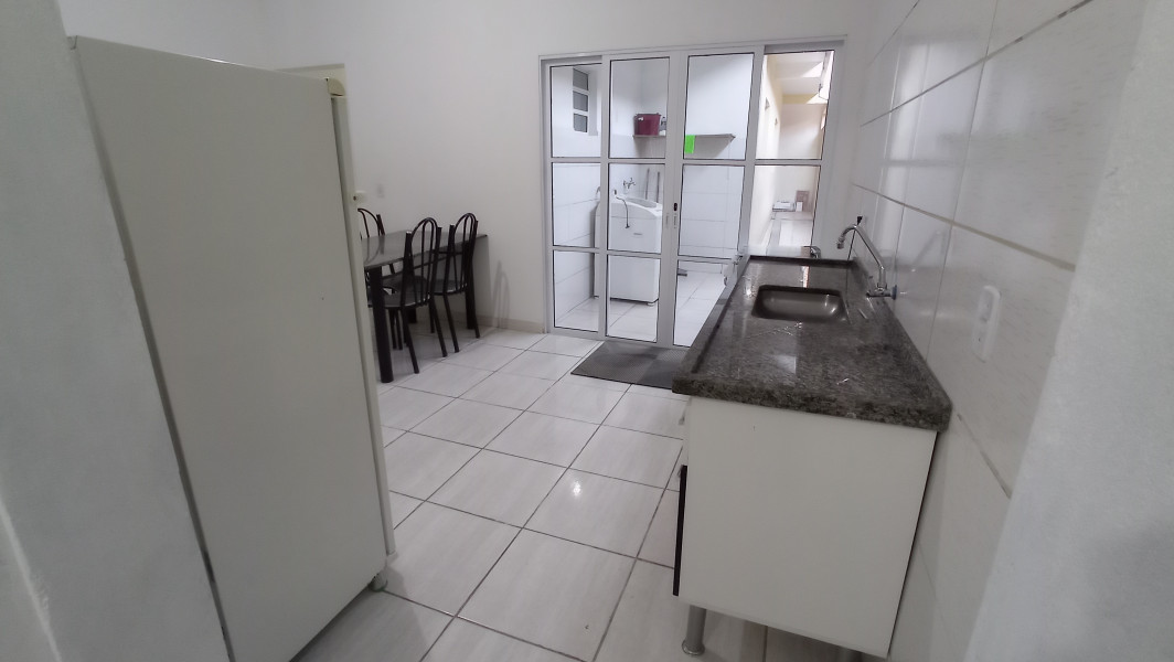 Imagem 2 da galeria do anúncio: Confortáveis quartos  - Prox. centro Hortolândia