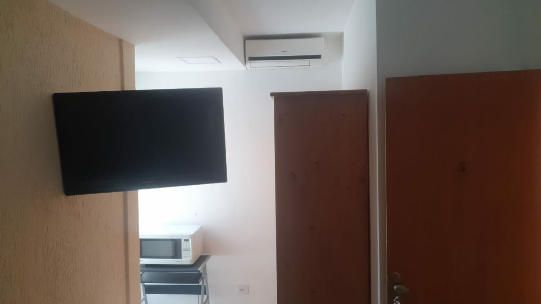 Imagem 1 da galeria do anúncio: Quarto Mobiliado com Cozinha Individual