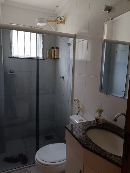 Imagem 2 da galeria do anúncio: Quarto compartilhado com a casa