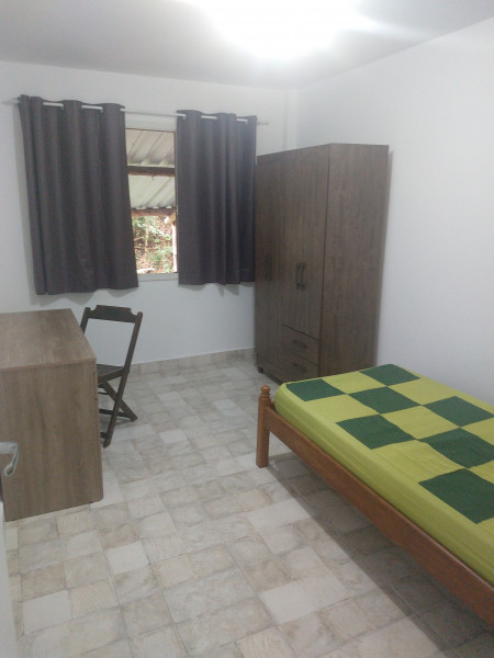 Imagem 8 da galeria do anúncio: quarto mobiliado república centro Nova Friburgo.