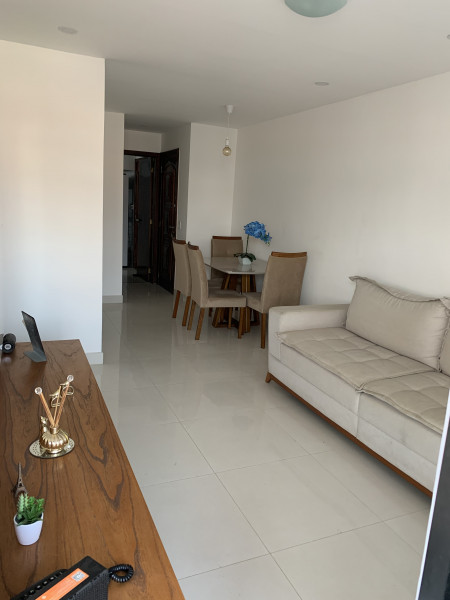 Imagem 4 da galeria do anúncio: Quarto mobiliado com banheiro exclusivo