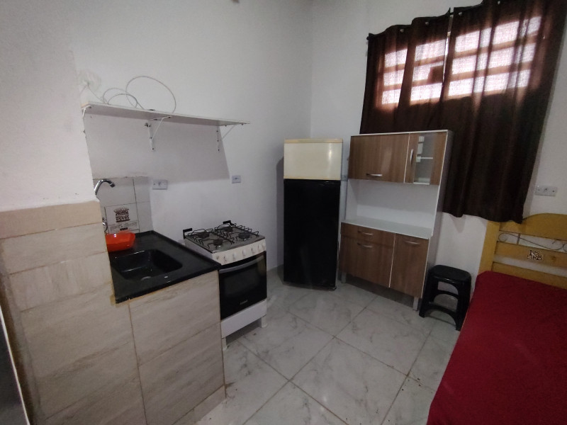 Imagem 1 da galeria do anúncio: kitnet imobiliada para uma pessoa