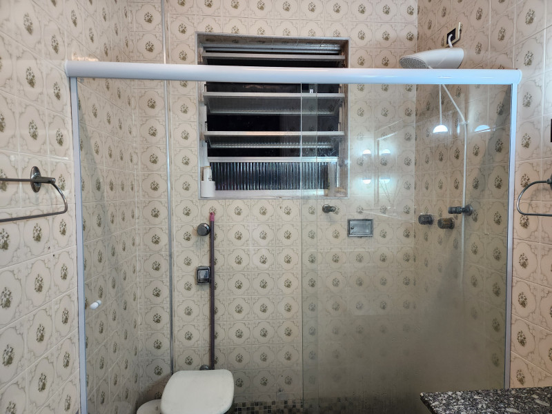 Imagem 19 da galeria do anúncio: Alugo Quarto Individual para homens solteiros no Boqueirão